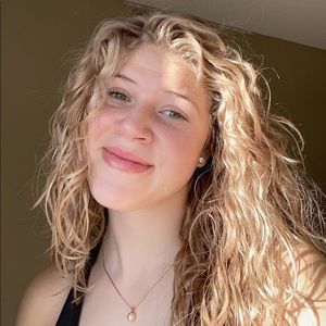 Meet your Posher, Maddison